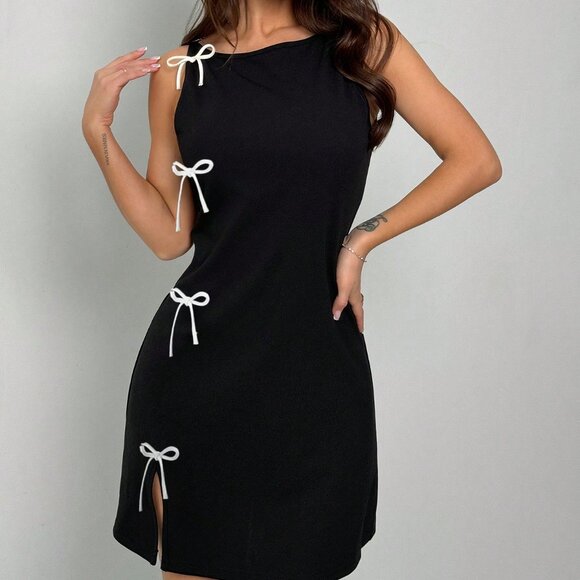 Black Elegant Women's Sexy & Chic Waist Cinched A-Line Mini Skirt with Bow Decor - Picture 5 of 7